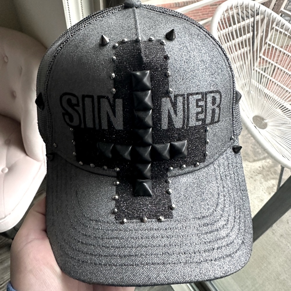 Custom snap back